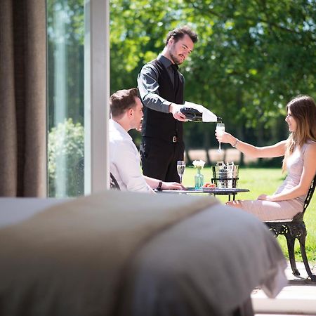 Crouchers Hotel Chichester Bagian luar foto