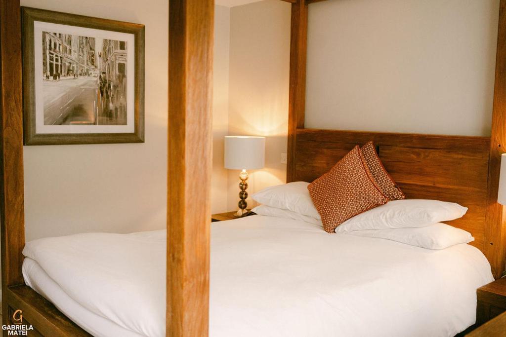 Crouchers Hotel Chichester Bagian luar foto