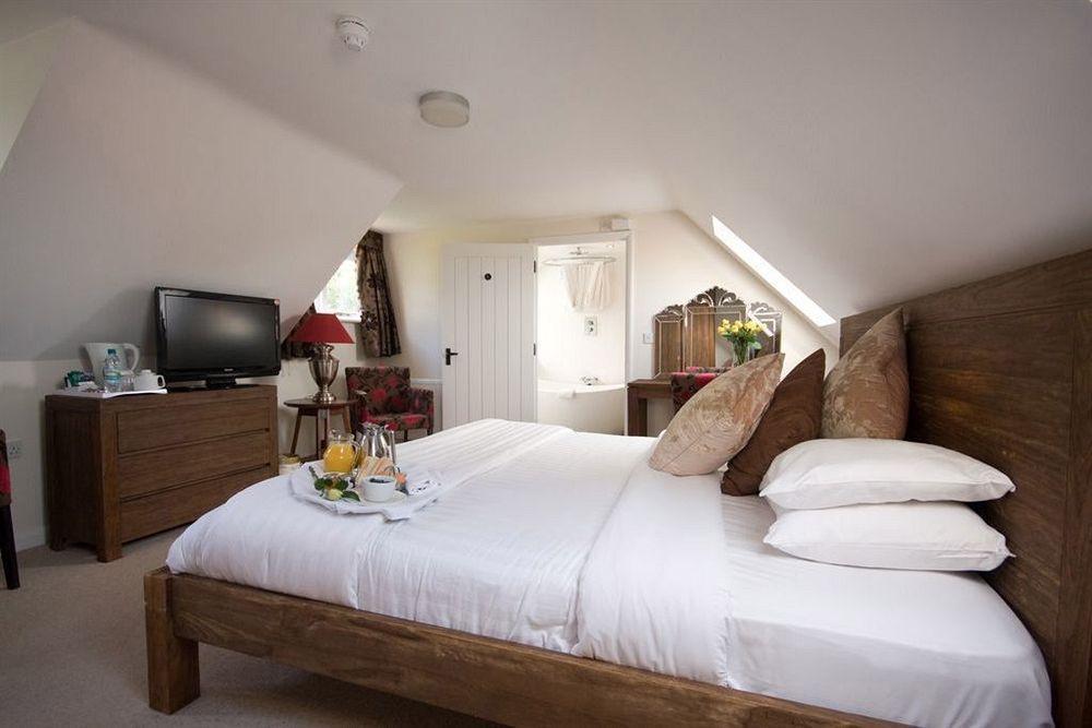 Crouchers Hotel Chichester Bagian luar foto